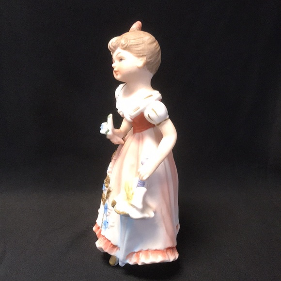 Marika's Original by Lefton Figurine 5489 Girl w/Flower & Umbrella in Pink Dress - Picture 4 of 8